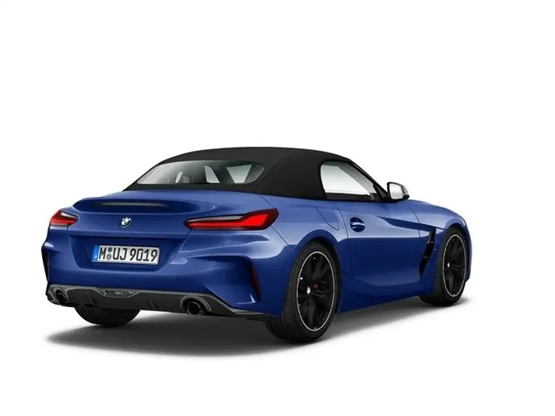 BMW Z4 sDrive M Convertible - Thumbnail 2