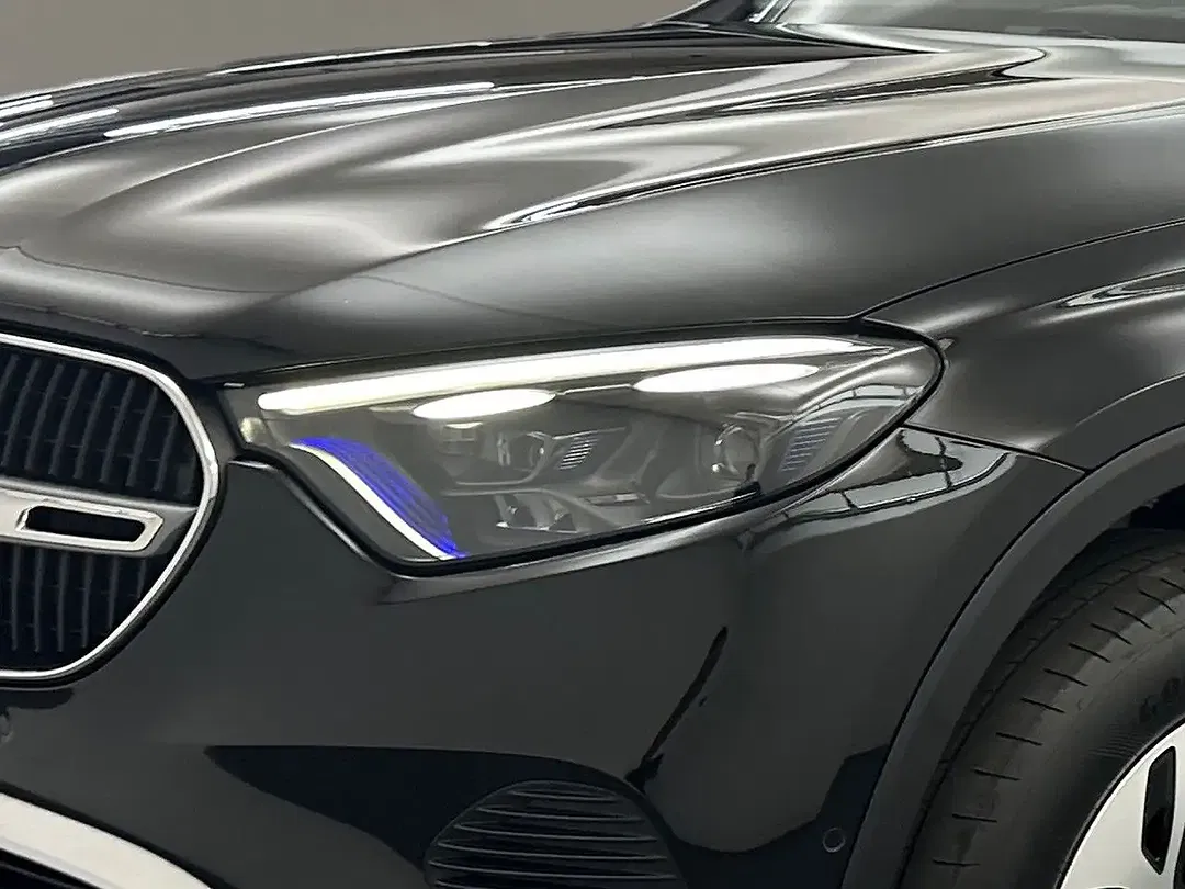 Mercedes-Benz GLC 300 4MATIC - Thumbnail 6