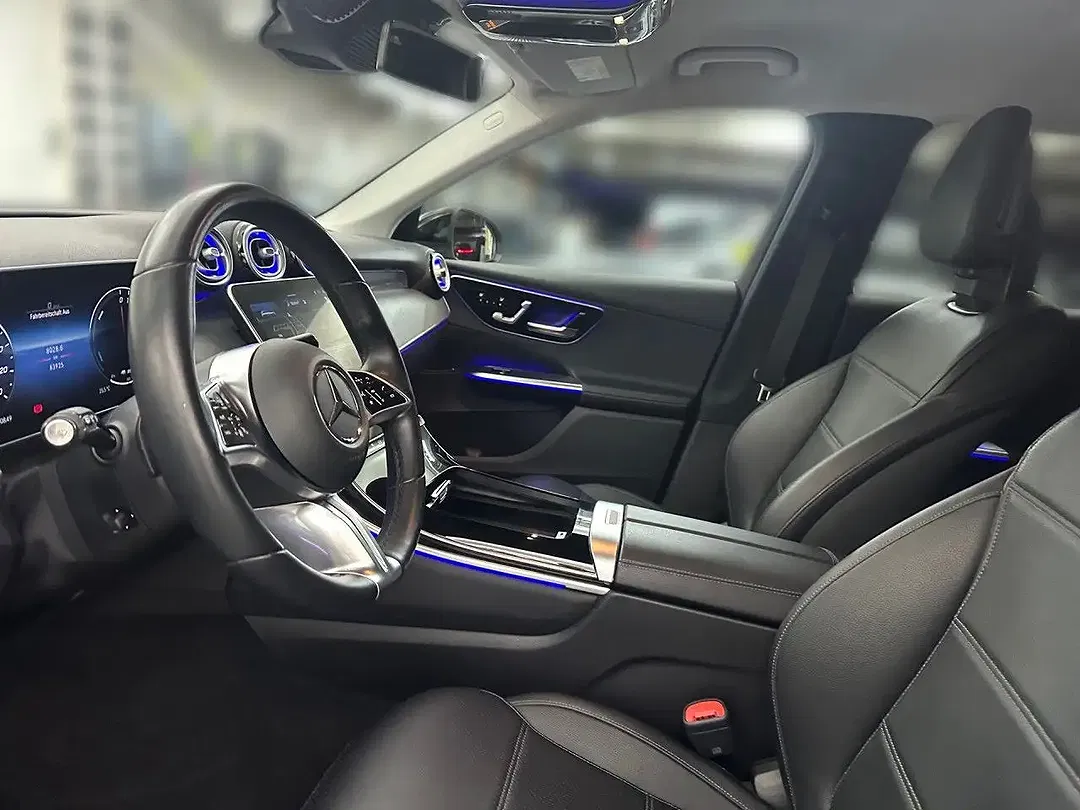 Mercedes-Benz GLC 300 4MATIC - Thumbnail 8