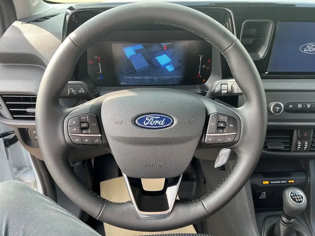 Ford Transit Courier EcoBlue Trend - Thumbnail 12