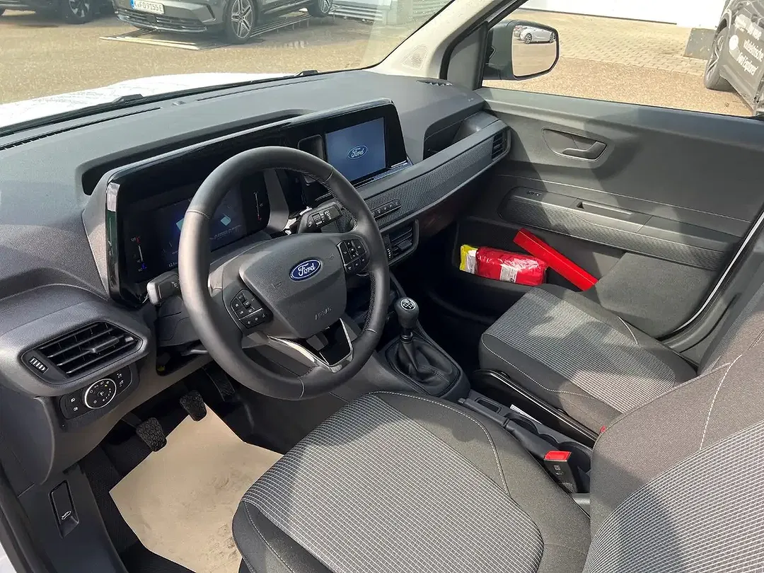 Ford Transit Courier EcoBlue Trend - Thumbnail 8