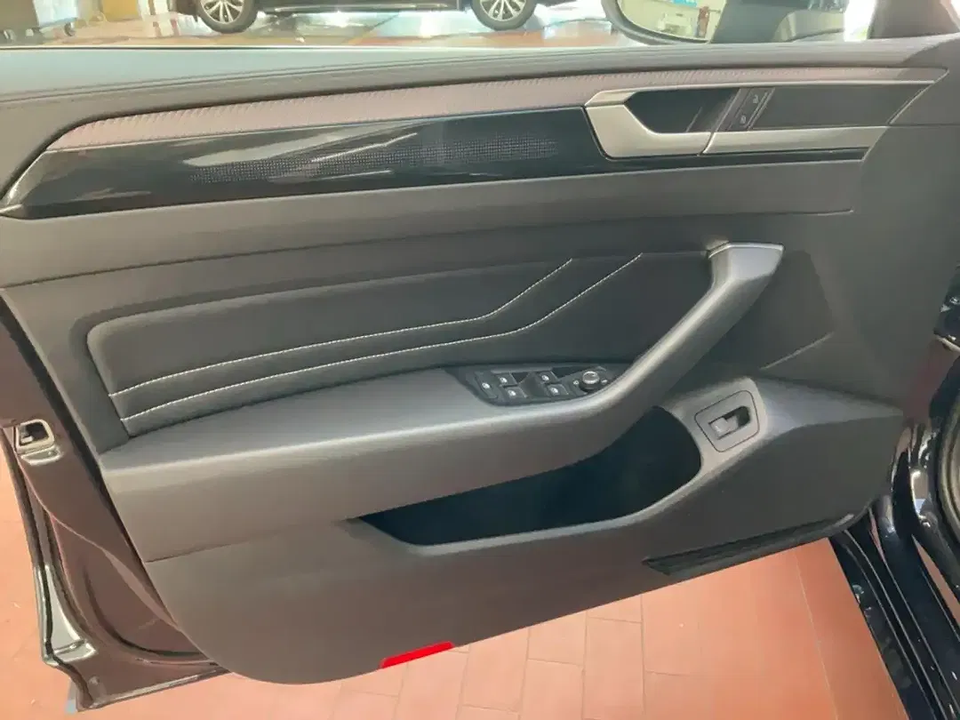 Volkswagen Arteon 2.0 TSI 4Motion R-Line - Thumbnail 11