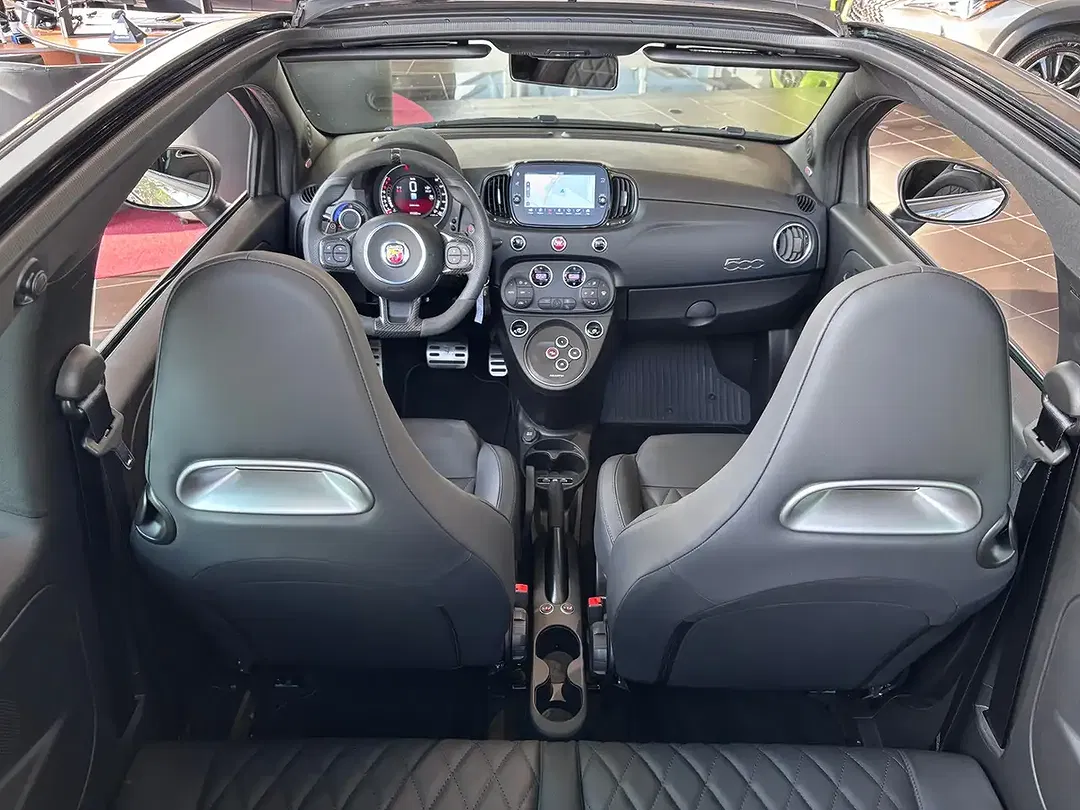 Abarth 695C - foto 15