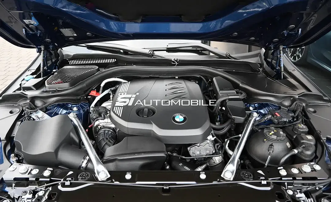 BMW 520 AUT Touring M Sport Pro - Thumbnail 9