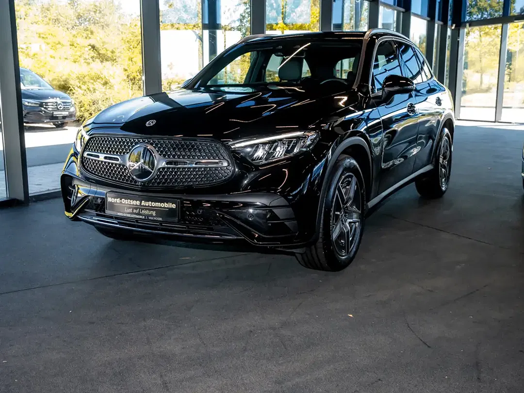 Mercedes-Benz GLC 300 4MATIC AMG MBUX - Thumbnail 8