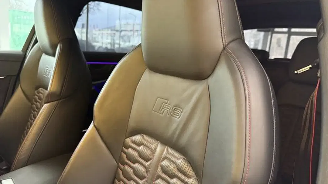 Audi RS6 4.0 TFSI quattro RS Avant - foto 15