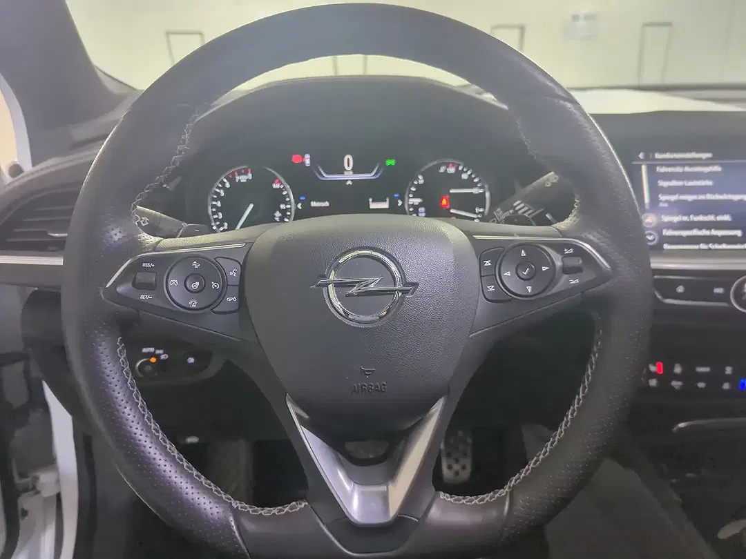 Opel Insignia 4x4 GSi - Thumbnail 7