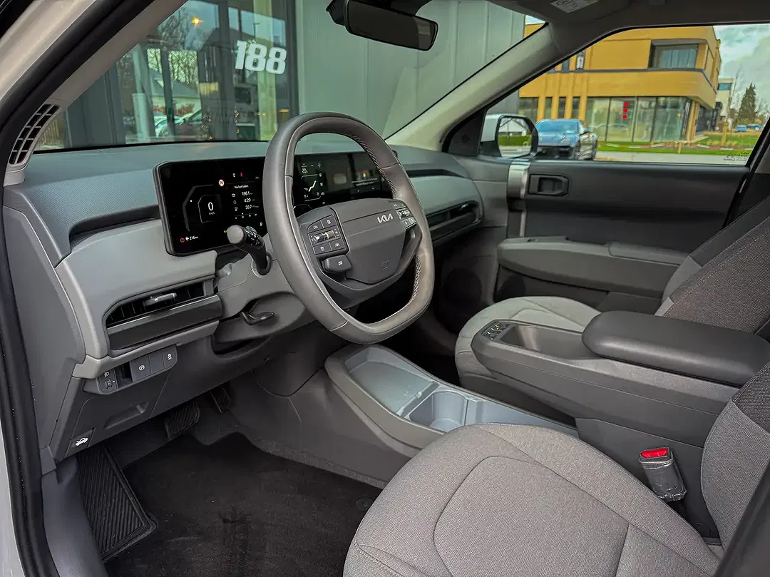 Kia EV3 81.4 kWh - Thumbnail 9