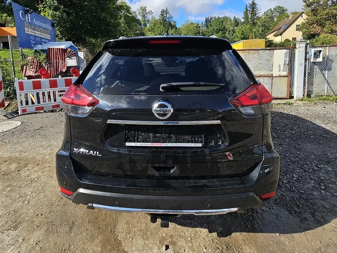 Nissan X-Trail Tekna - Thumbnail 5