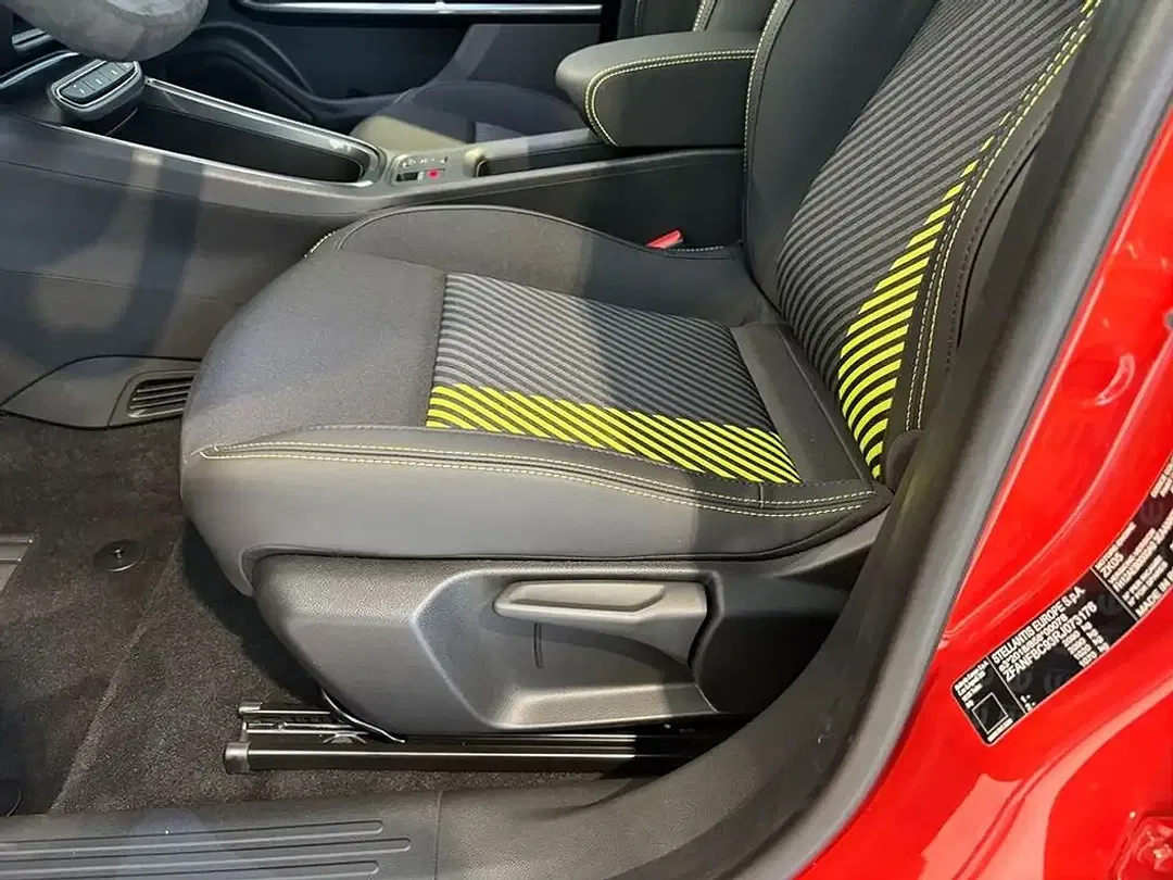 Abarth 600e Turismo - Thumbnail 7