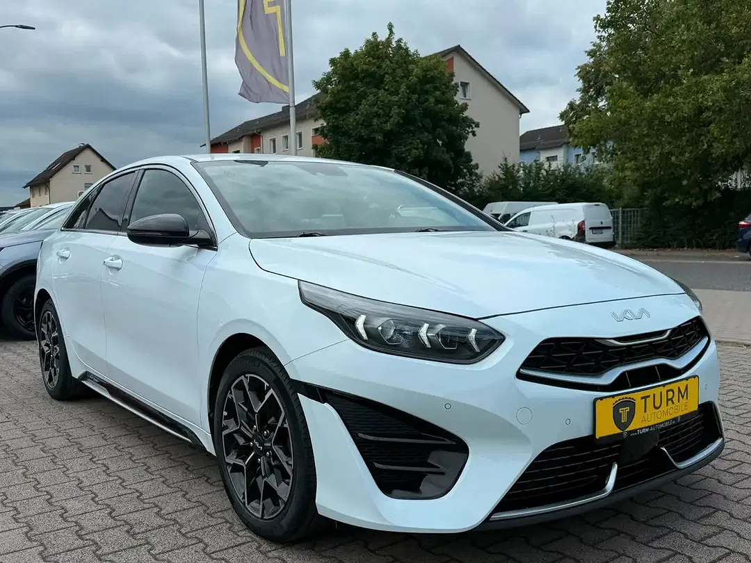 Kia ProCeed / pro_cee'd 1.5 T-GDI GT - Thumbnail 3