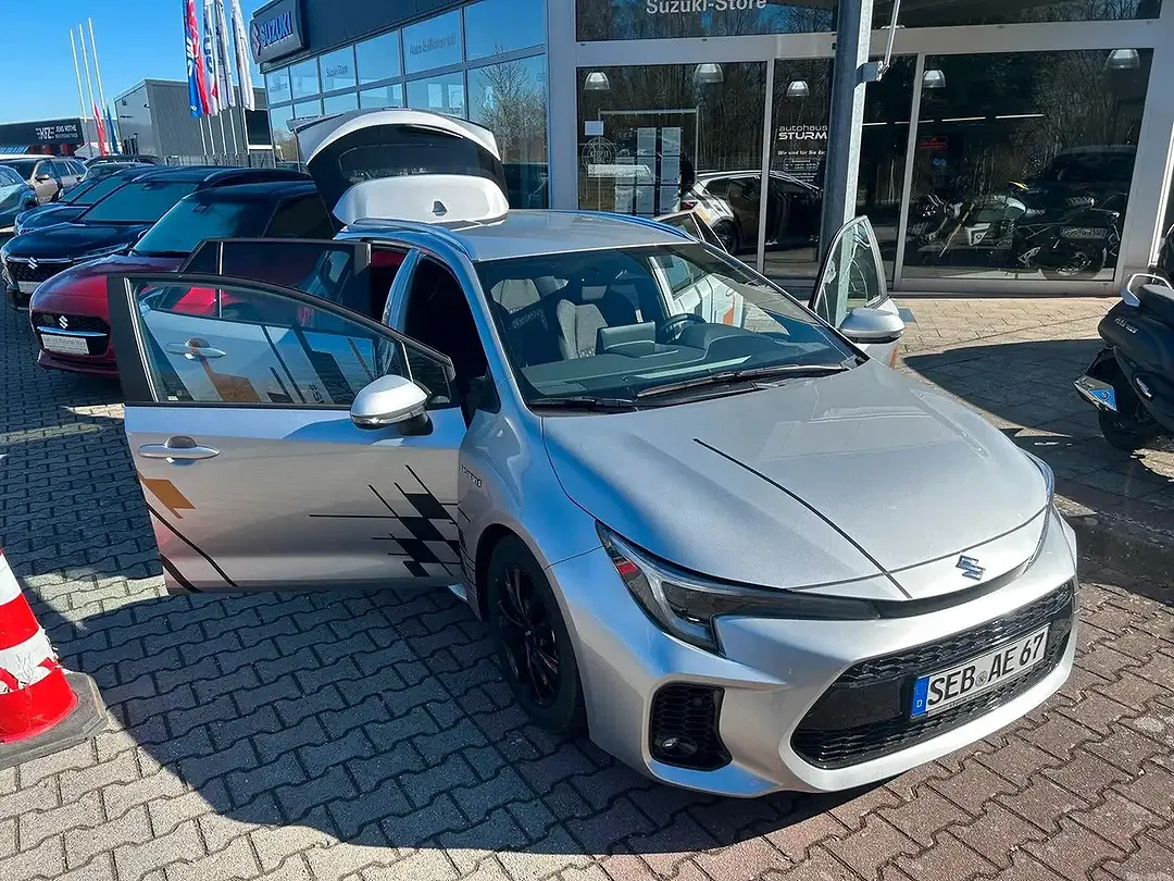 Suzuki Swace Hybrid Edition - Thumbnail 3
