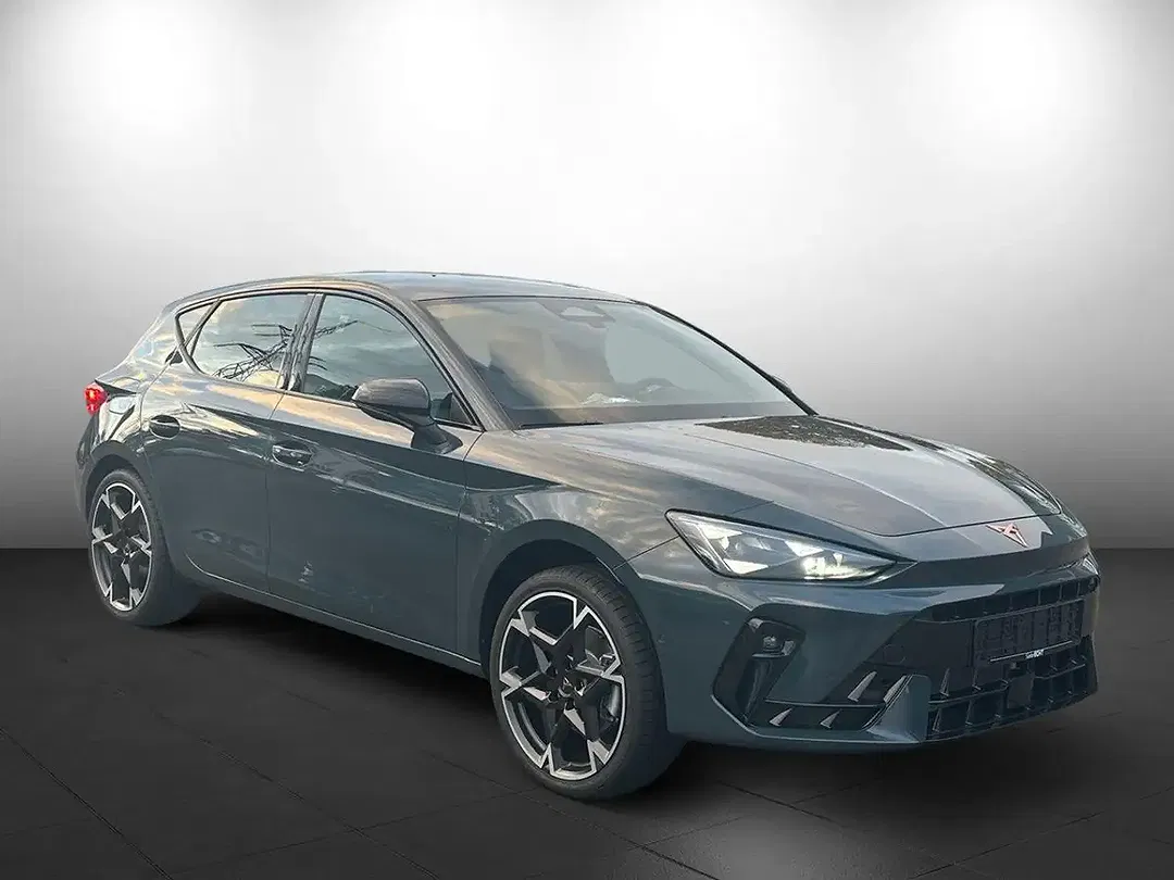CUPRA Leon 1.5 eTSI - Thumbnail 2