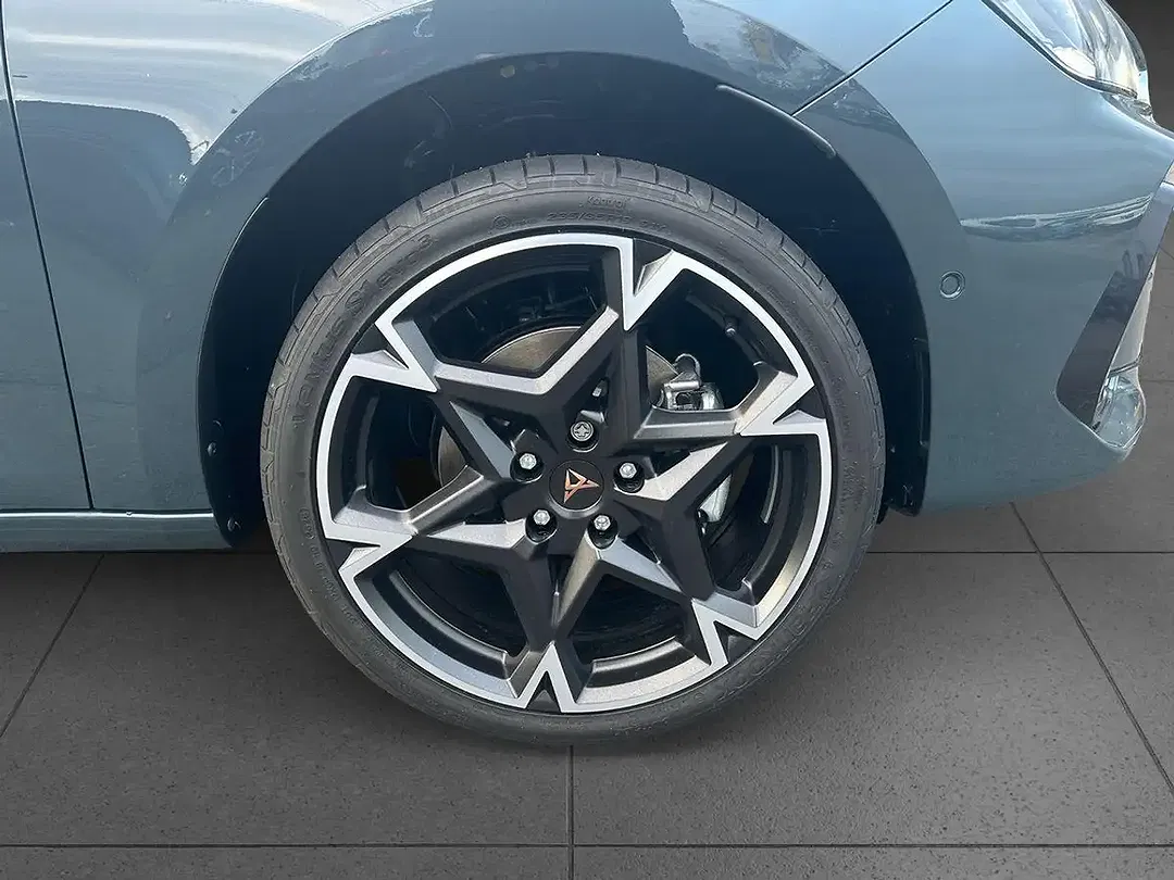 CUPRA Leon 1.5 eTSI - Thumbnail 5