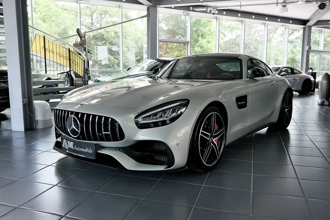 Mercedes-Benz AMG GT Burmester - foto 1