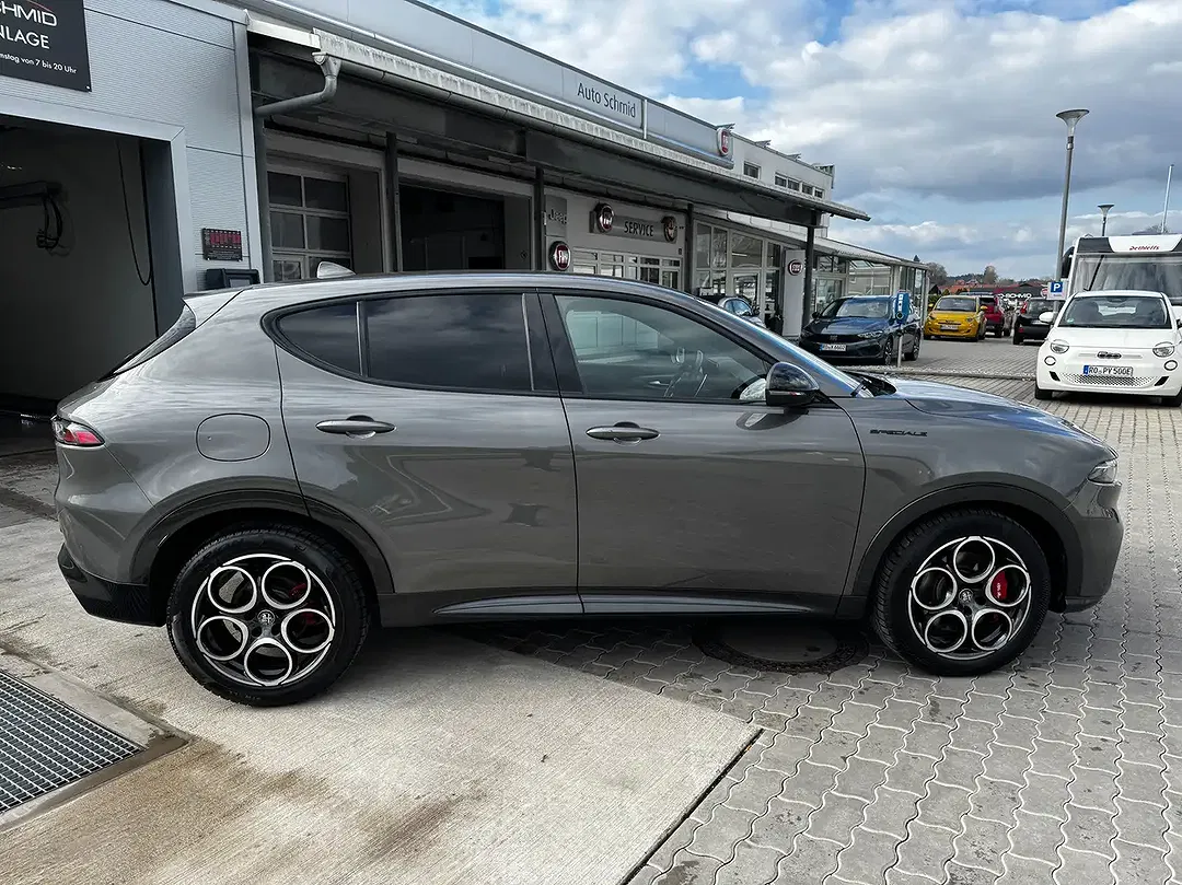 Alfa Romeo Tonale Edizione Speciale - Thumbnail 5