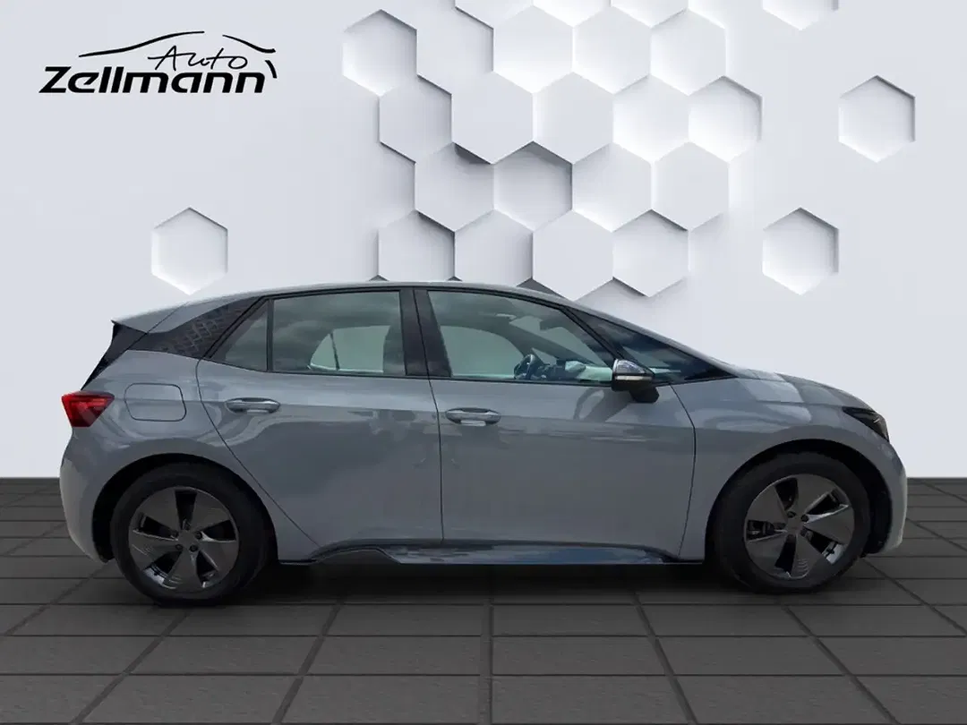CUPRA Born - Thumbnail 6