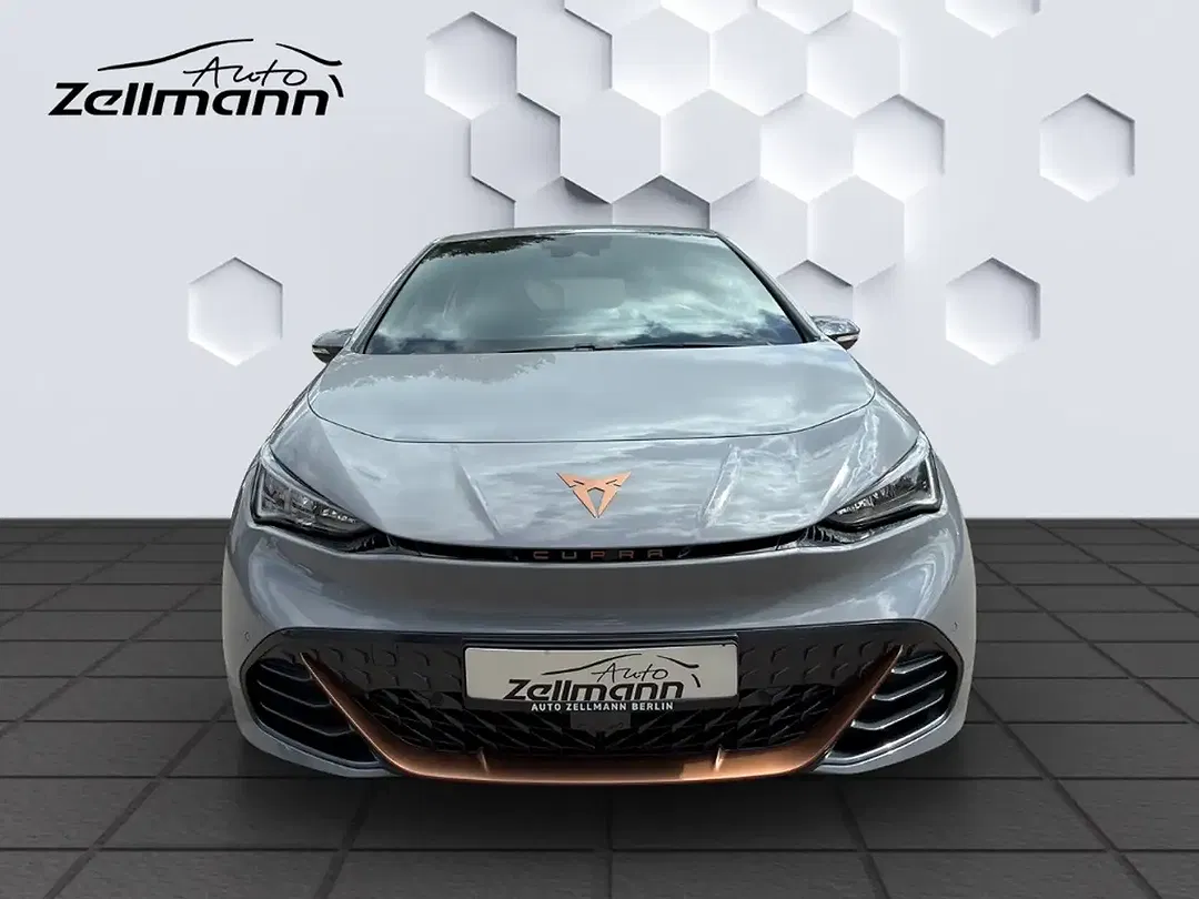 CUPRA Born - Thumbnail 8