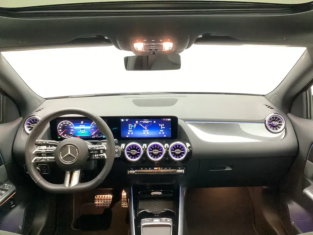 Mercedes-Benz GLA 200 AMG - Thumbnail 10