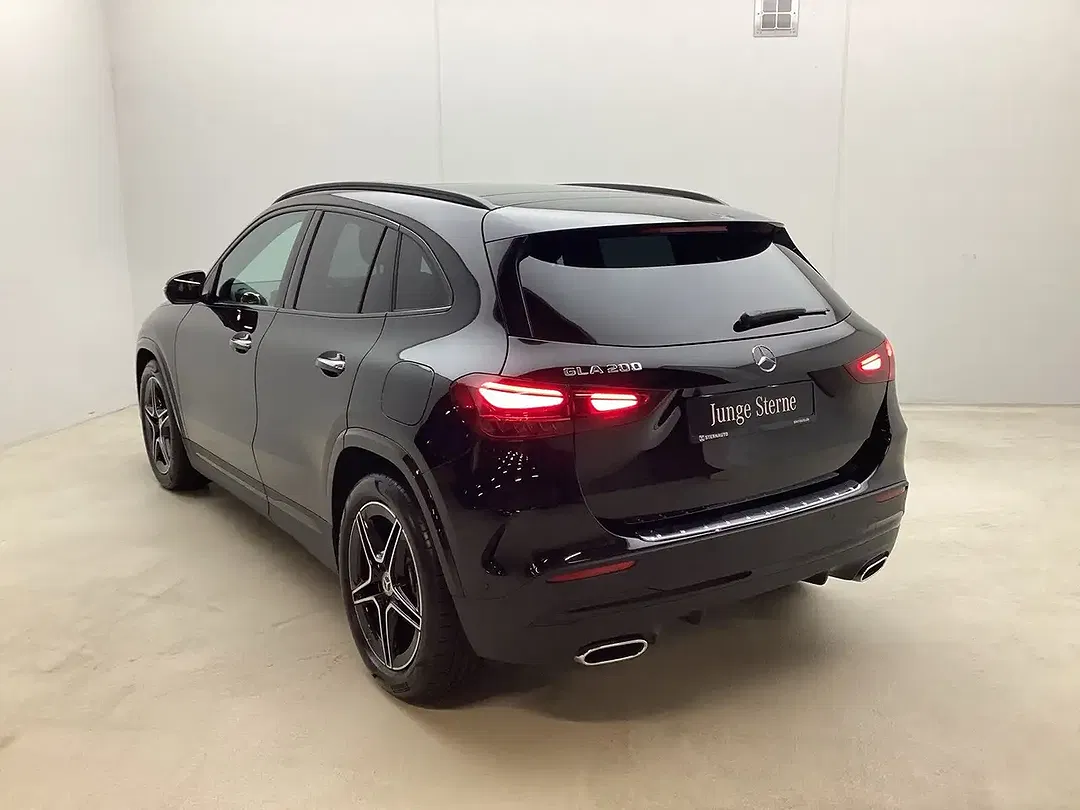 Mercedes-Benz GLA 200 AMG - Thumbnail 5