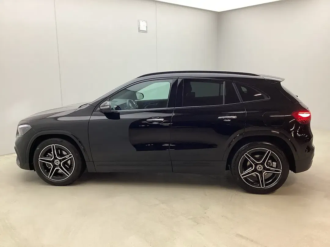 Mercedes-Benz GLA 200 AMG - Thumbnail 6