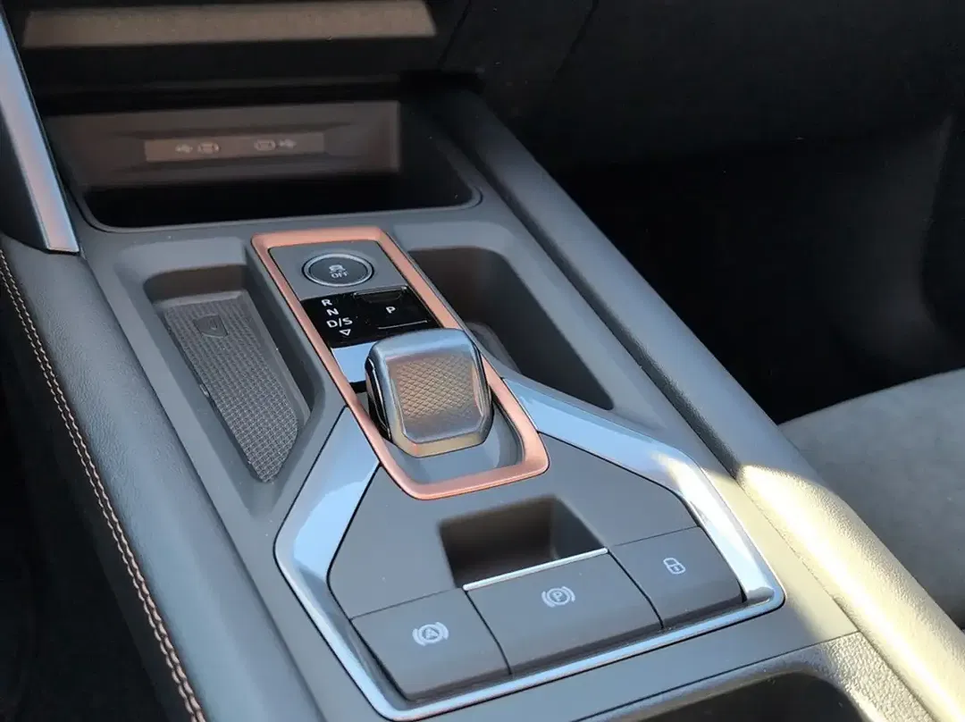 CUPRA Formentor 1.5 PHEV TSI DSG VZ DCC Edition - foto 13