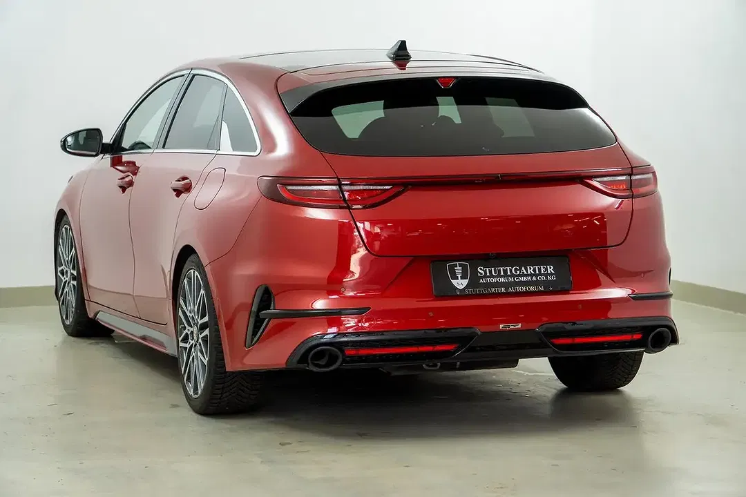 Kia ProCeed / pro_cee'd 1.6 T-GDI DCT GT - Thumbnail 4