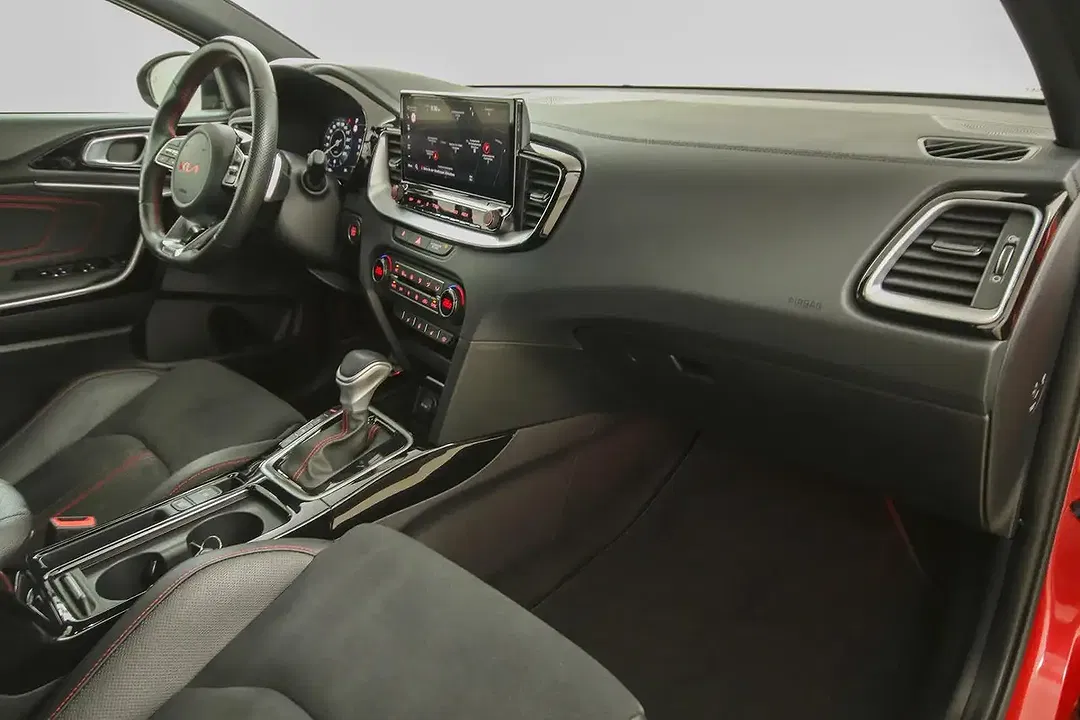 Kia ProCeed / pro_cee'd 1.6 T-GDI DCT GT - Thumbnail 8