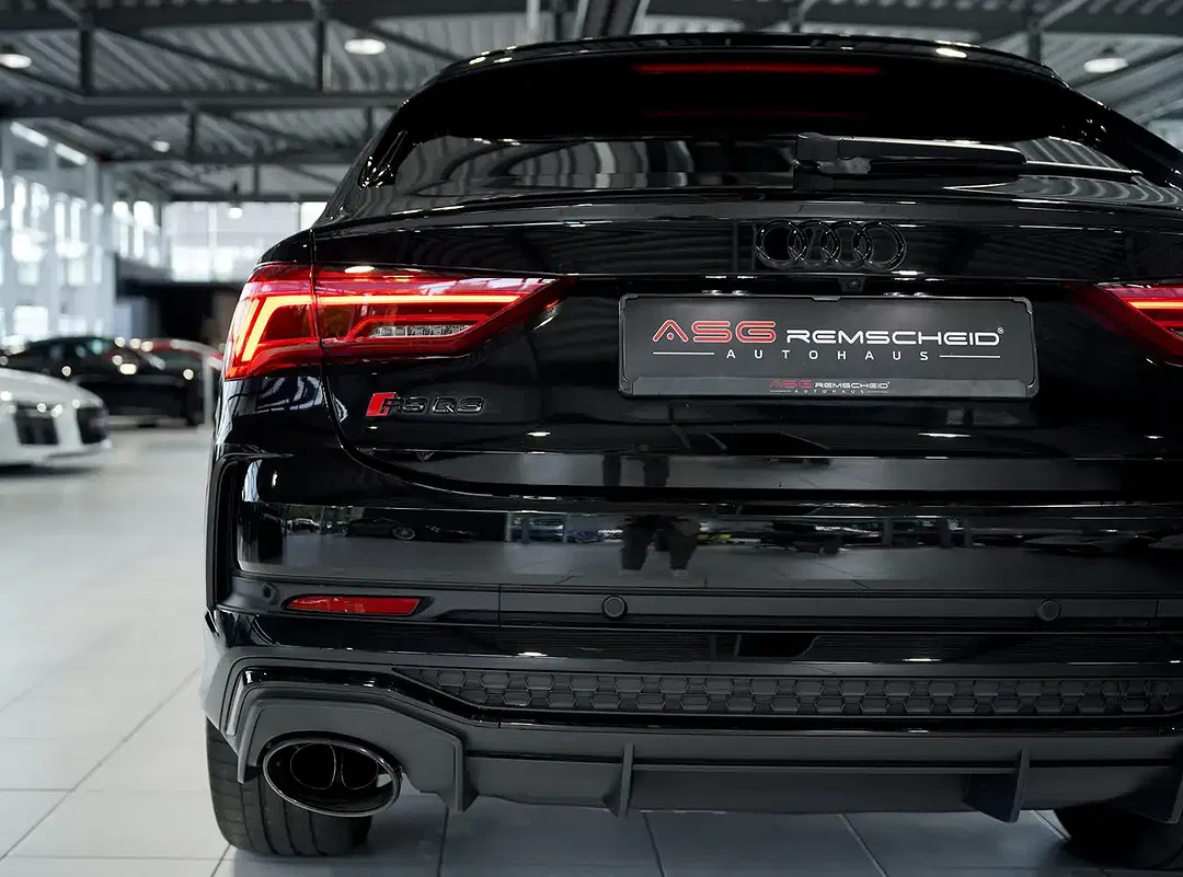 Audi RS Q3 Sportback - Thumbnail 13