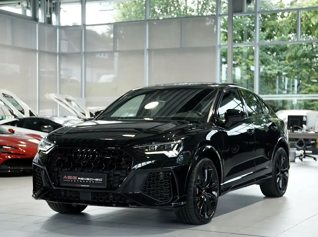 Audi RS Q3 Sportback - Thumbnail 3