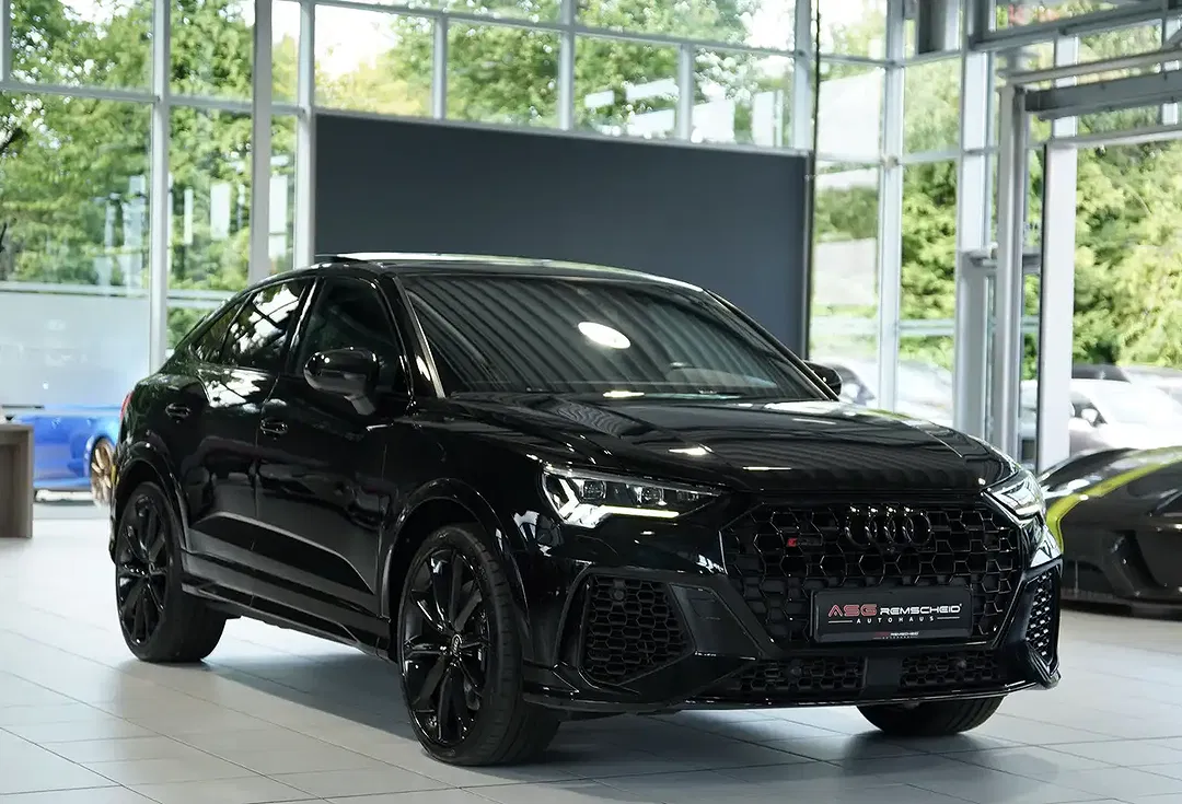 Audi RS Q3 Sportback - Thumbnail 4