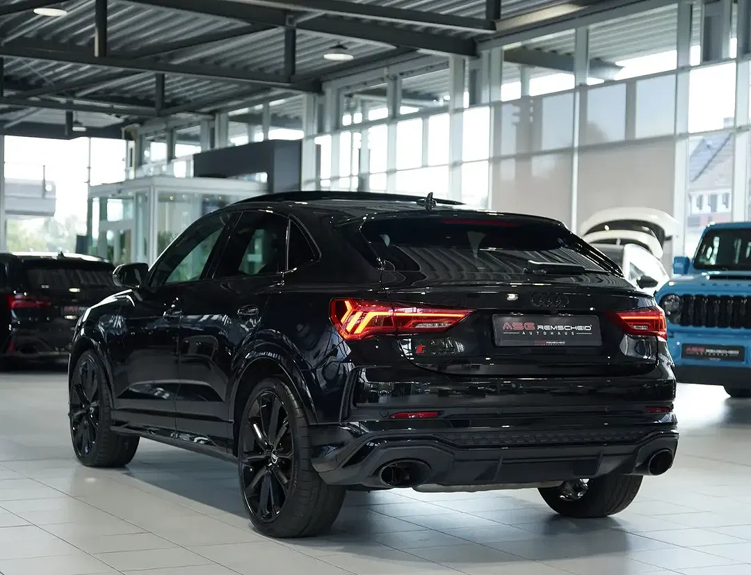 Audi RS Q3 Sportback - Thumbnail 8