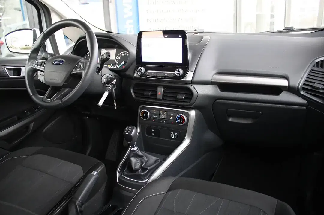 Ford EcoSport - Thumbnail 6