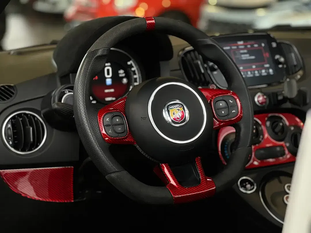 Abarth 695C - Thumbnail 11