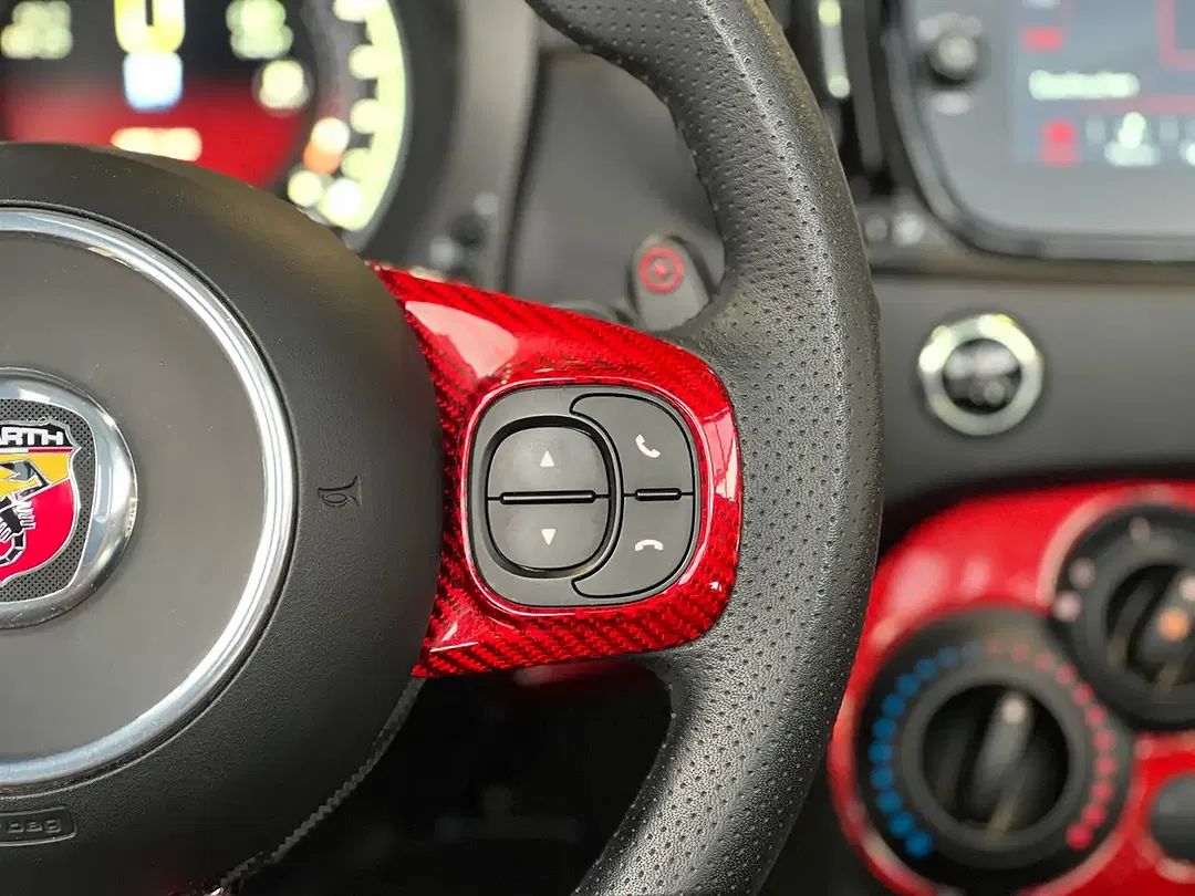 Abarth 695C - Thumbnail 13