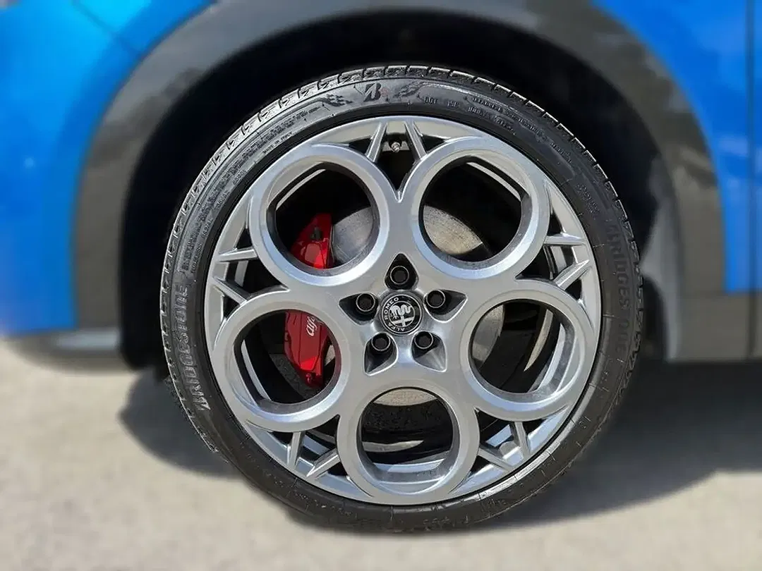 Alfa Romeo Tonale 1.5 MHEV TCT Edizione Speciale - Thumbnail 4