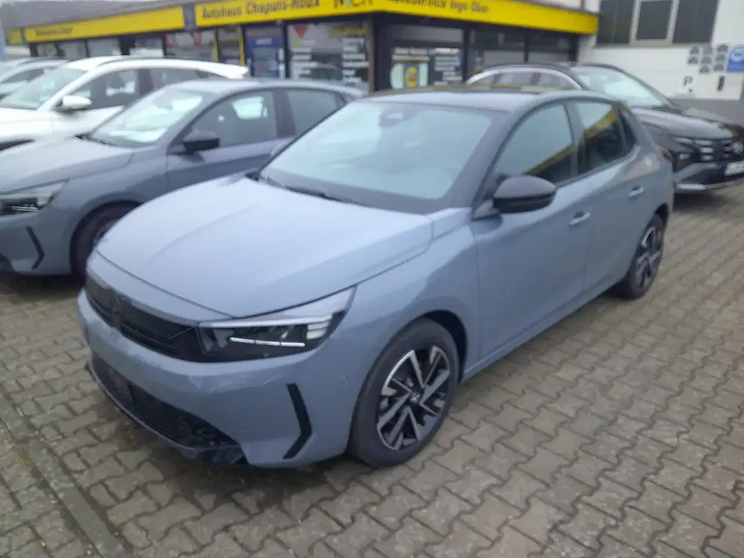 Opel Corsa 1.2 GS - Thumbnail 1