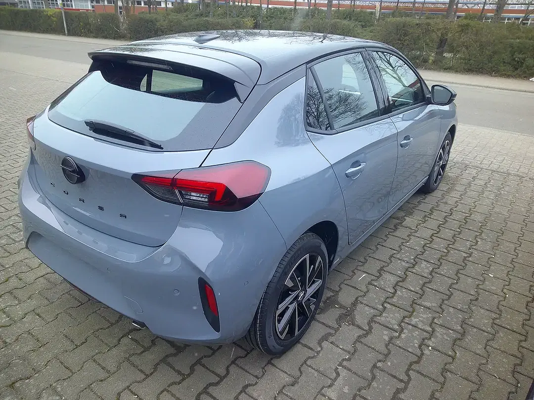 Opel Corsa 1.2 GS - Thumbnail 4