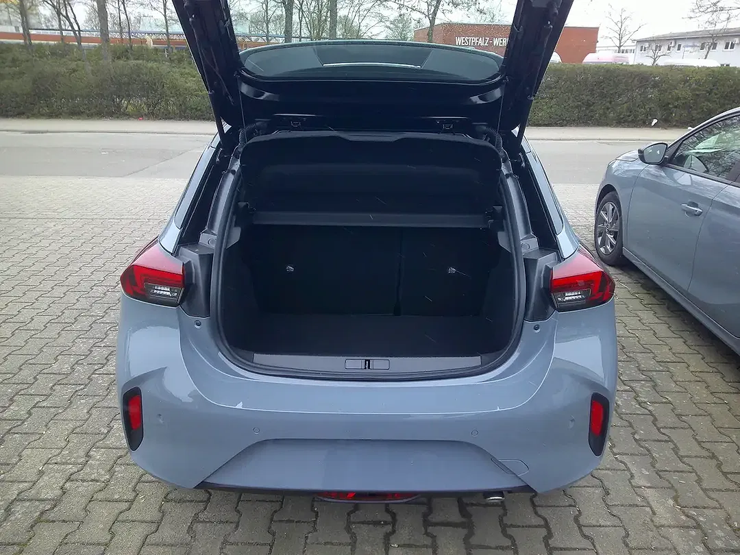 Opel Corsa 1.2 GS - Thumbnail 7