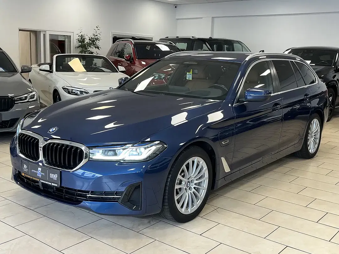 BMW 530 - Thumbnail 1