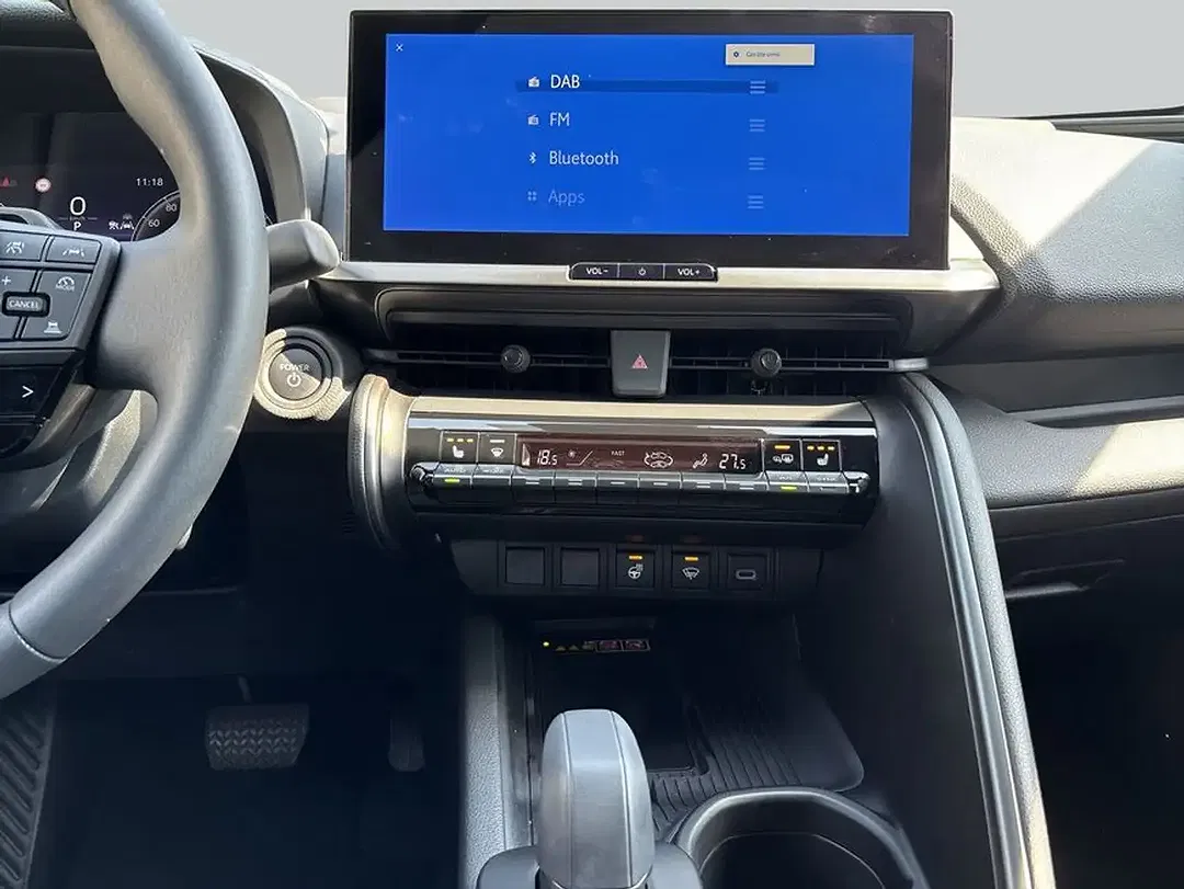 Toyota C-HR Hybrid Teamplayer - Thumbnail 14