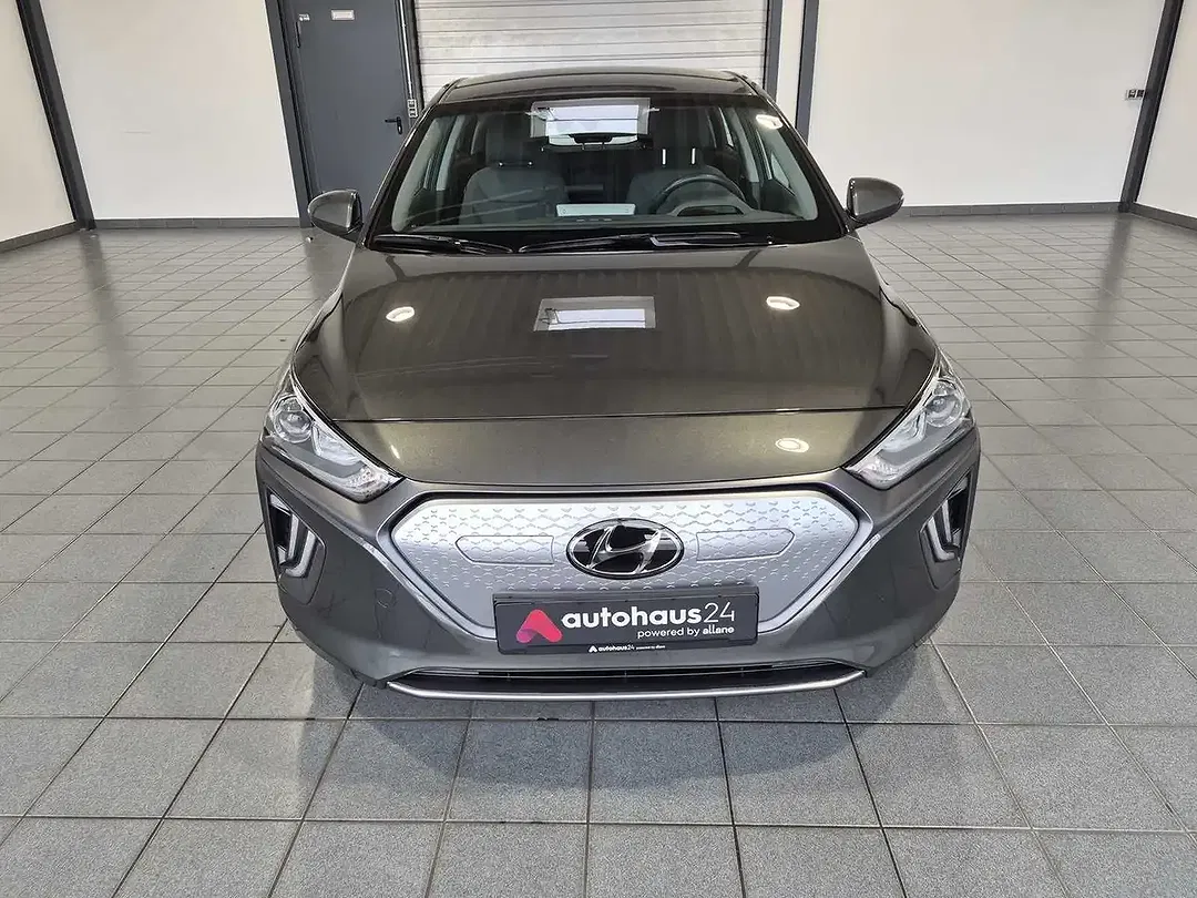 Hyundai IONIQ - foto 2