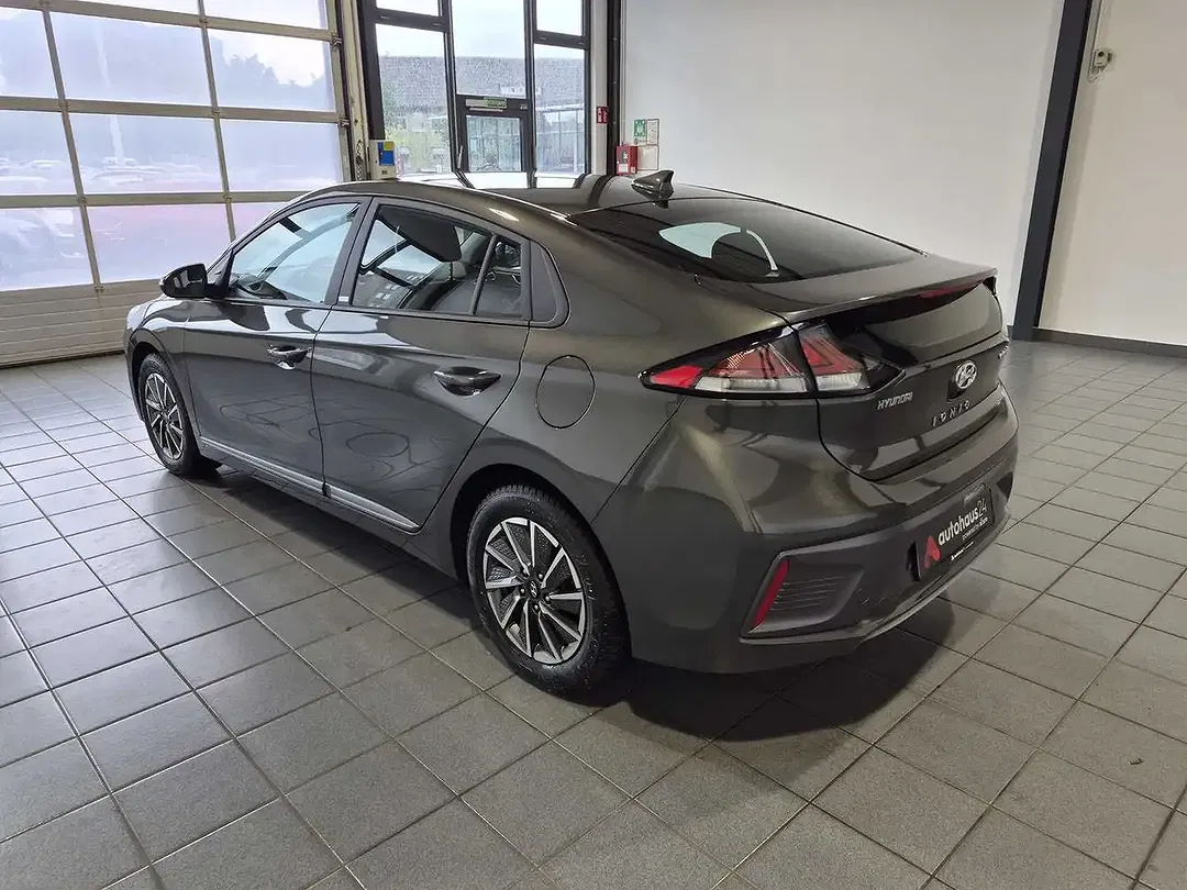 Hyundai IONIQ - Thumbnail 4