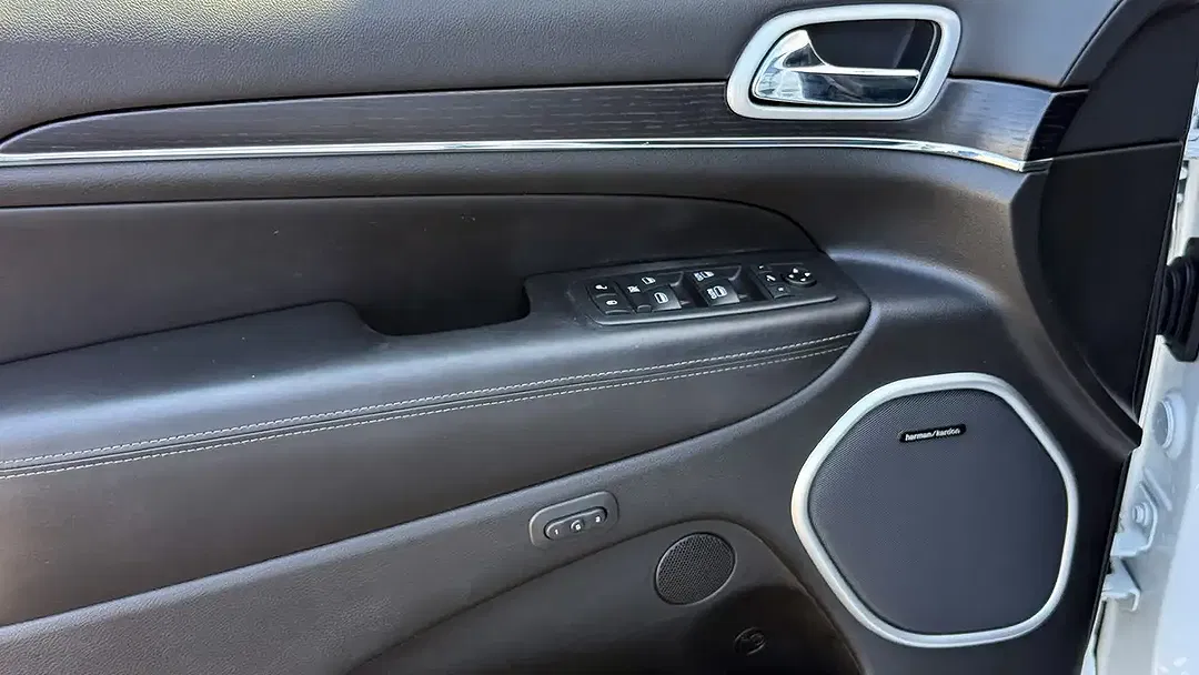 Jeep Grand Cherokee 3.0 V6 CRDi Summit - Thumbnail 12