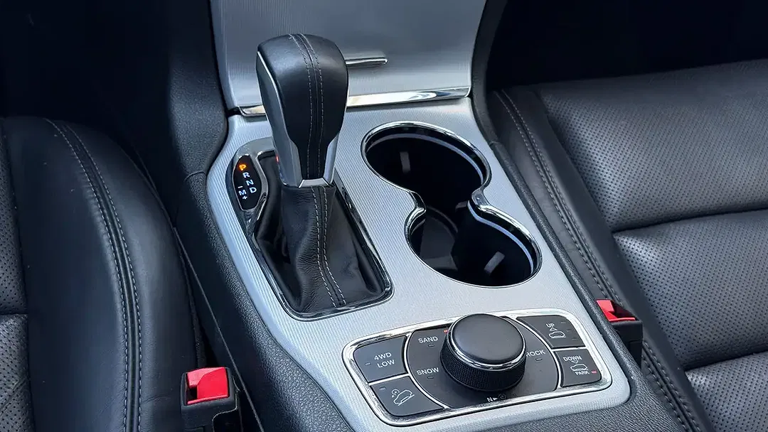 Jeep Grand Cherokee 3.0 V6 CRDi Summit - Thumbnail 29