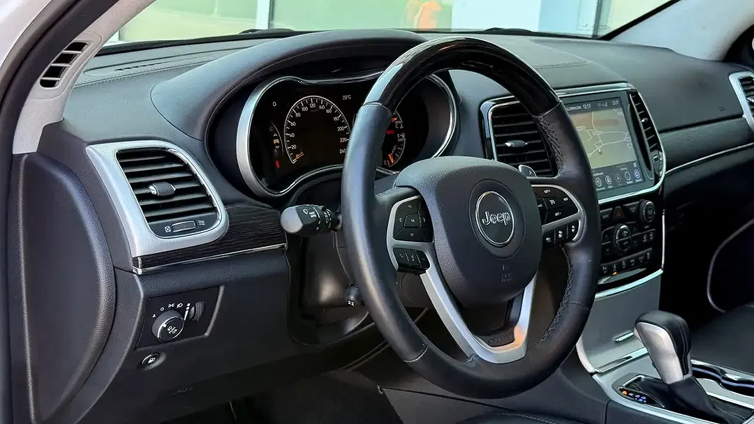 Jeep Grand Cherokee 3.0 V6 CRDi Summit - Thumbnail 9