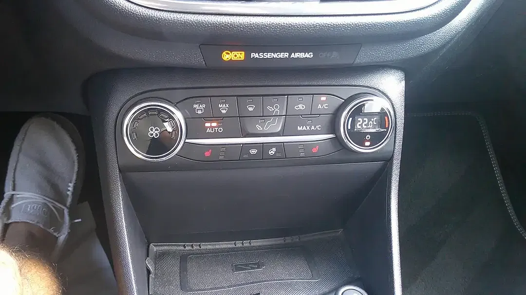 Ford Fiesta Titanium X - Thumbnail 8