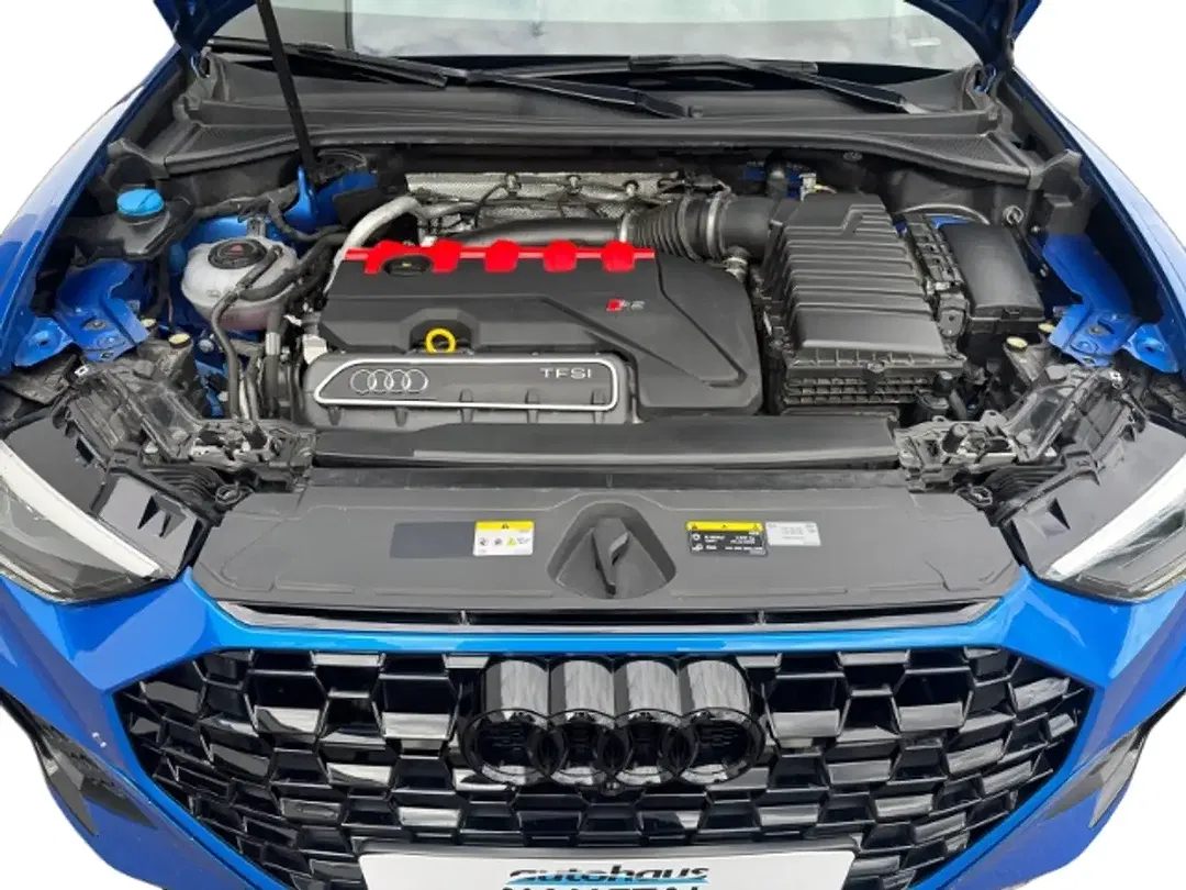 Audi RS Q3 2.5 TFSI quattro Matrix LED - Thumbnail 8