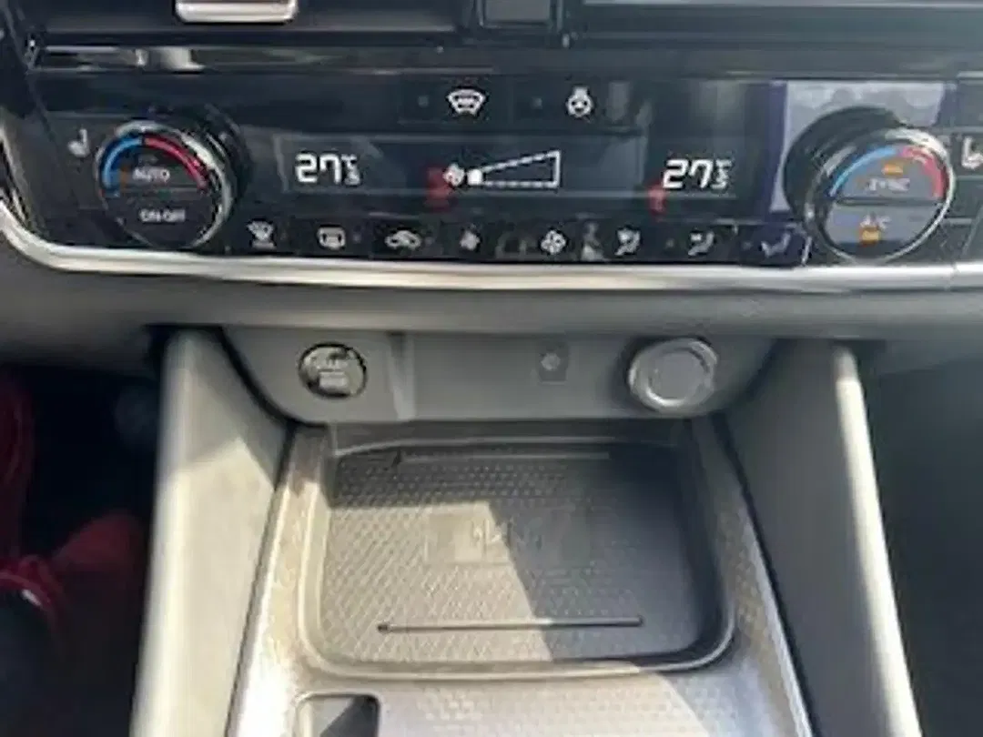 Nissan Qashqai 1.3 DIG-T AUT N-Connecta - Thumbnail 14