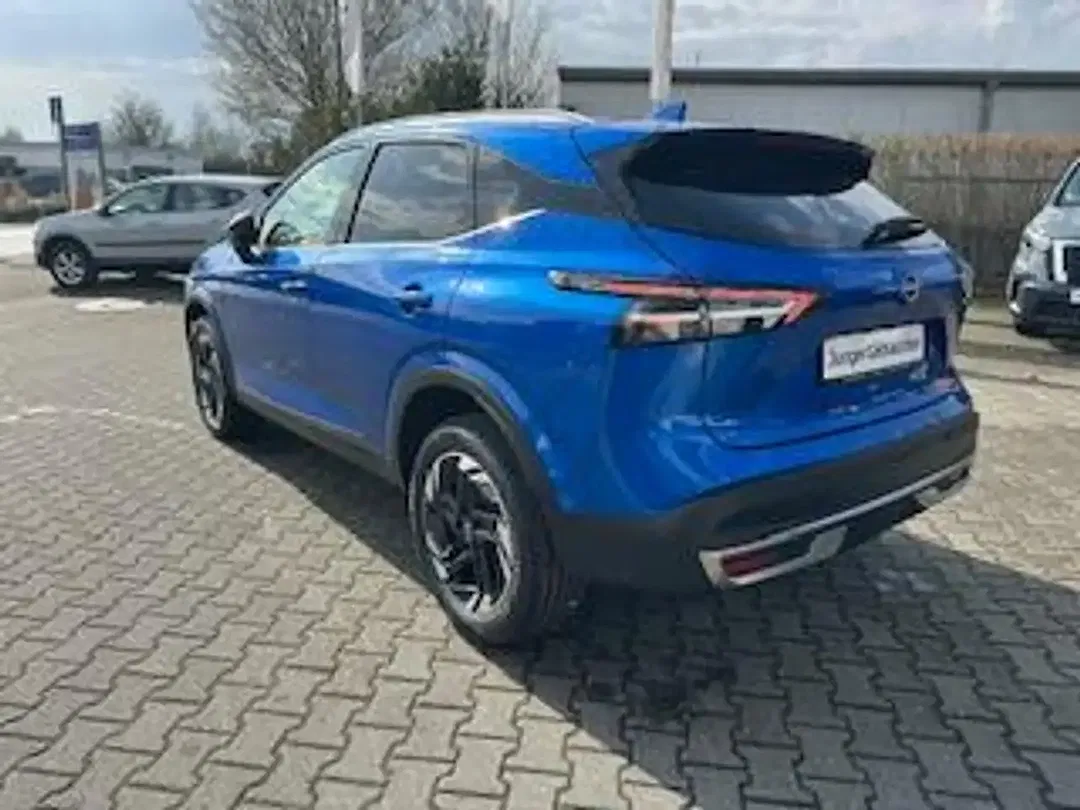 Nissan Qashqai 1.3 DIG-T AUT N-Connecta - Thumbnail 6